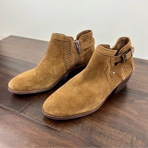 Vince Camuto Pamma Ankle Boot in Brown